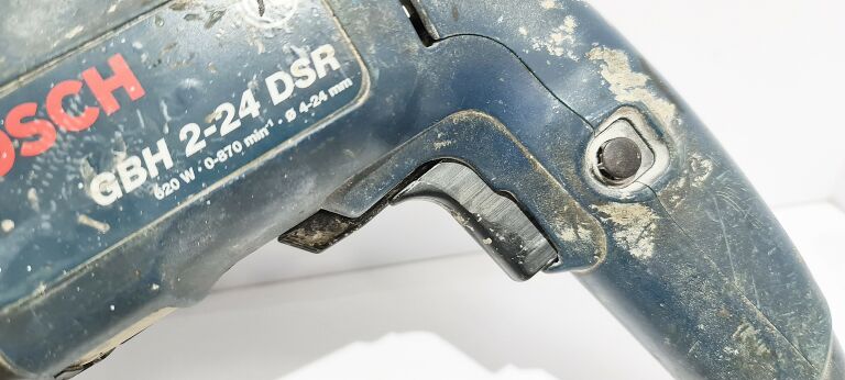 MŁOTOWIERTARKA BOSCH GBH 2-24 DSR Z WALIZKĄ, OPIS