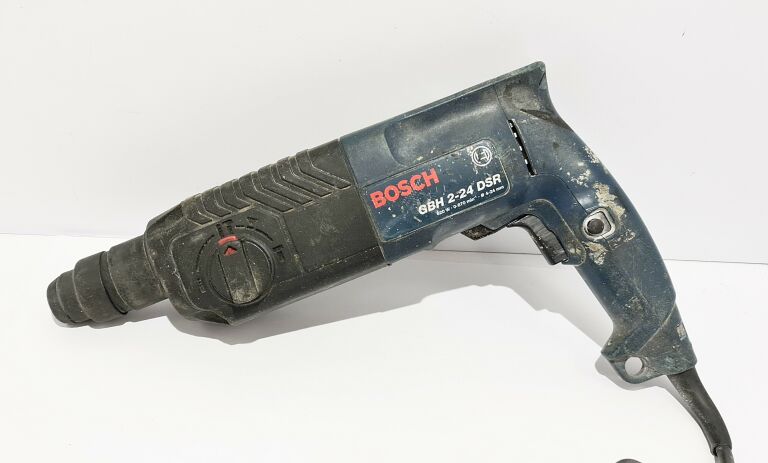 MŁOTOWIERTARKA BOSCH GBH 2-24 DSR Z WALIZKĄ, OPIS