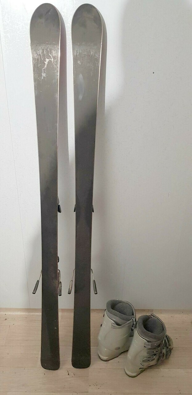 narty-slalom-buty-dlugosc-nart-150