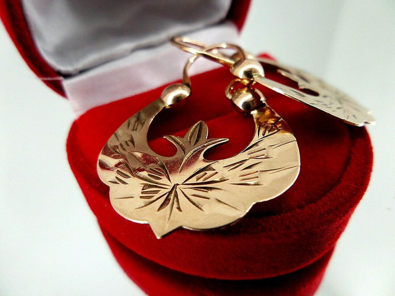 zlote-kolczyki-podkowy-p585-562-g-rodzaj-wyrob-jubilerski