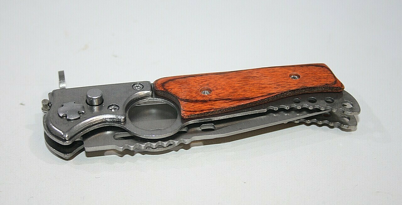 noz-sprezynowy-z-uchwytem-na-palec-marka-inna-marka