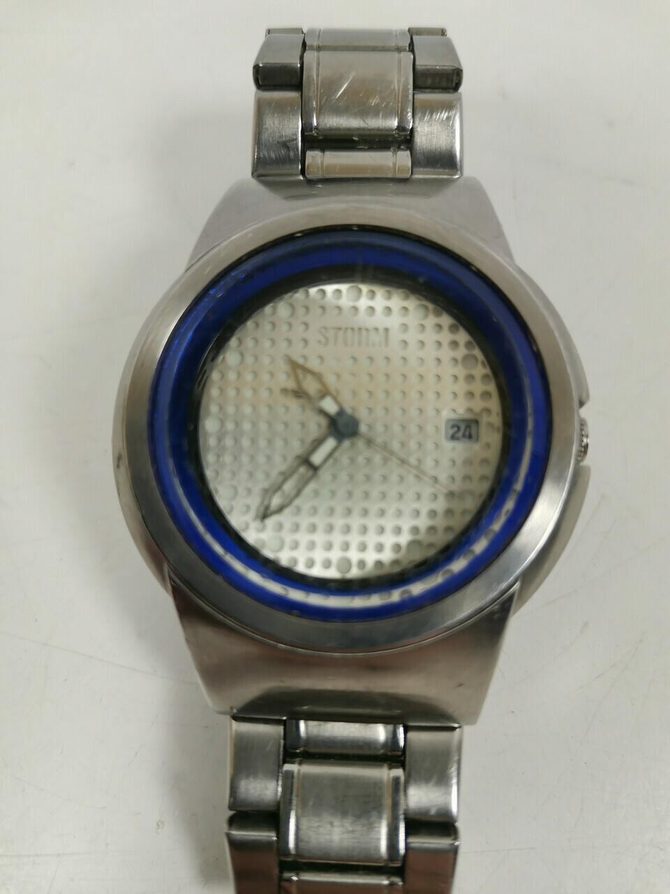zegarek-storm-mechanizm-kwarcowy