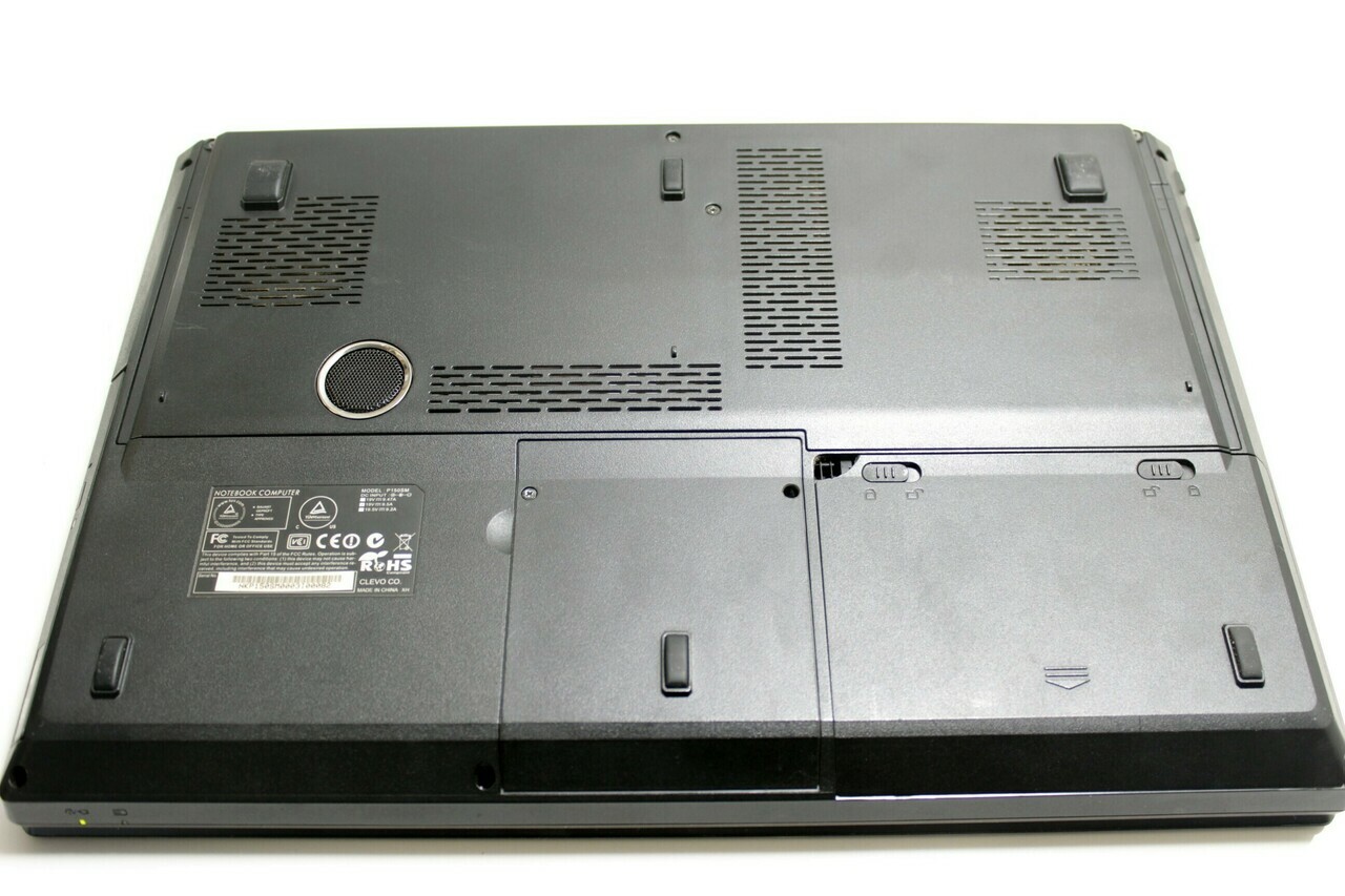 laptop-gamingowy-clevo-x-note-p150sm-1tb-24gb-ram-liczba-rdzeni-procesora-8