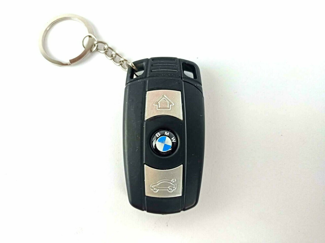 zapalniczka-z-latarka-kluczyk-bmw-wroclawska-7-gliwice