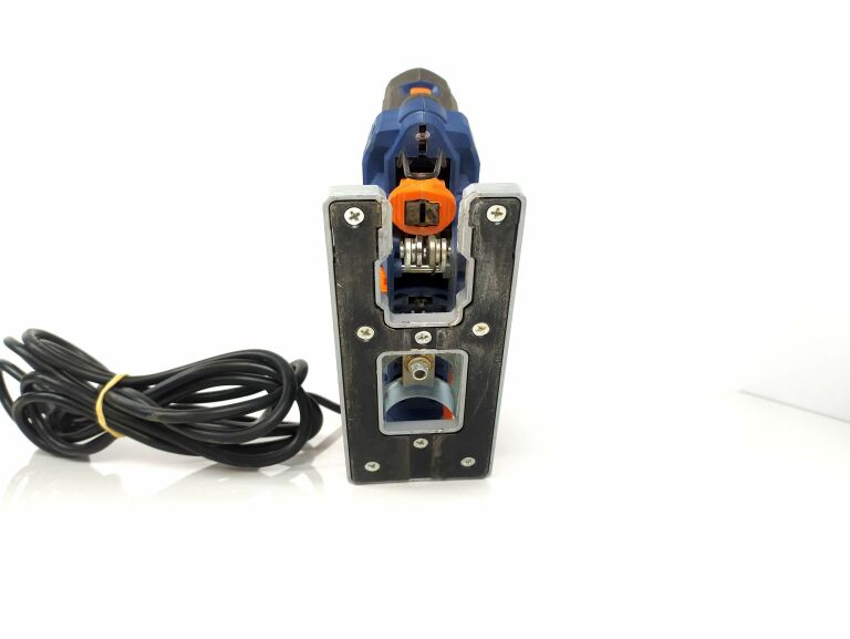 wyrzynarka-dexter-nc750jswalizka-rodzaj-silnika-silnik-szczotkowy