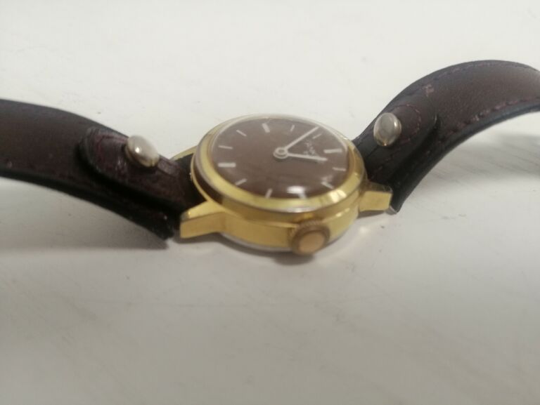ZEGAREK ANKER 04