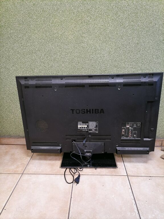 TELEWIZOR TOSHIBA 40RL838 40 CALI ODBIÓR OSOBISTY