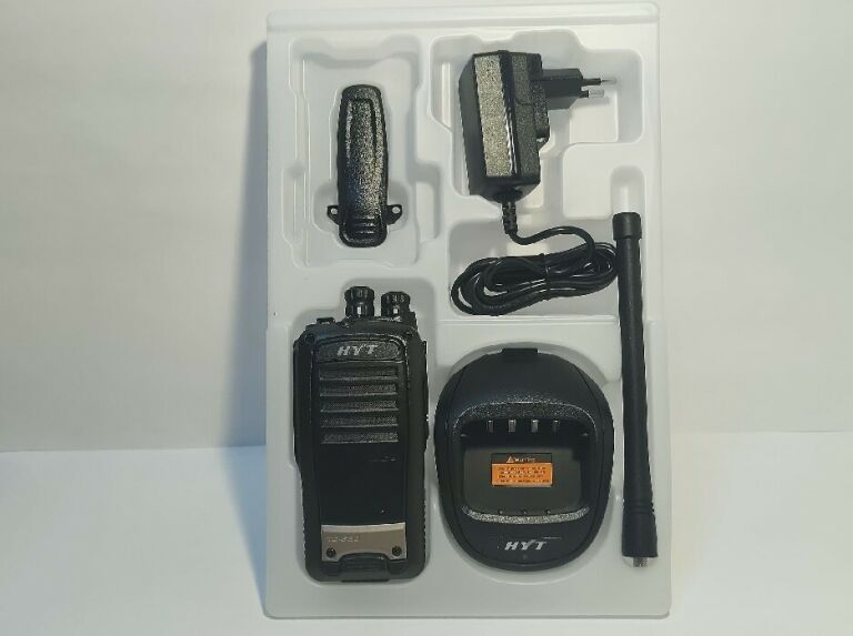 RADIOTELEFON HYT TC-620 KOMPLET