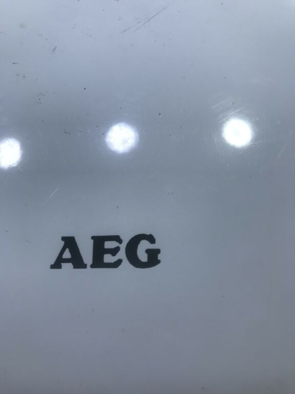 AEG VH 211 GRZEJNIK ŁAZIENKOWY Z DMUCHAWĄ