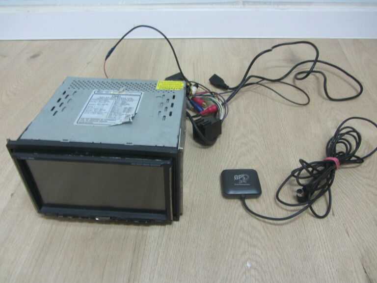 radio-samochodowe-osio-9800-stan-uzywany