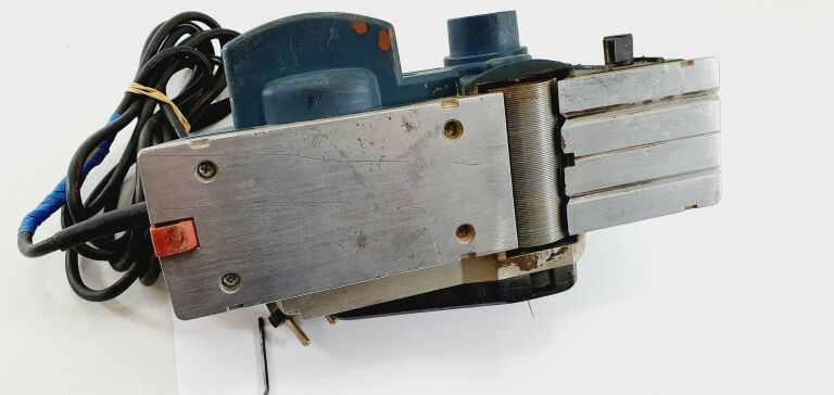 STRUG ELEKTRYCZNY BOSCH GHO 26-82 710W