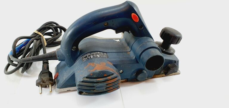STRUG ELEKTRYCZNY BOSCH GHO 26-82 710W