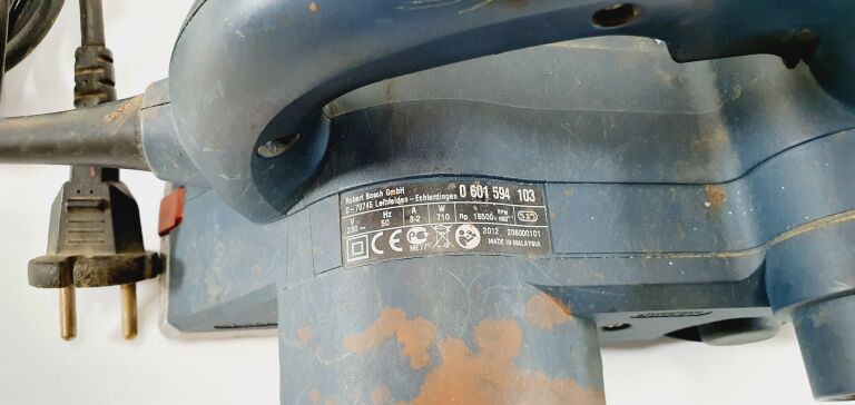 STRUG ELEKTRYCZNY BOSCH GHO 26-82 710W