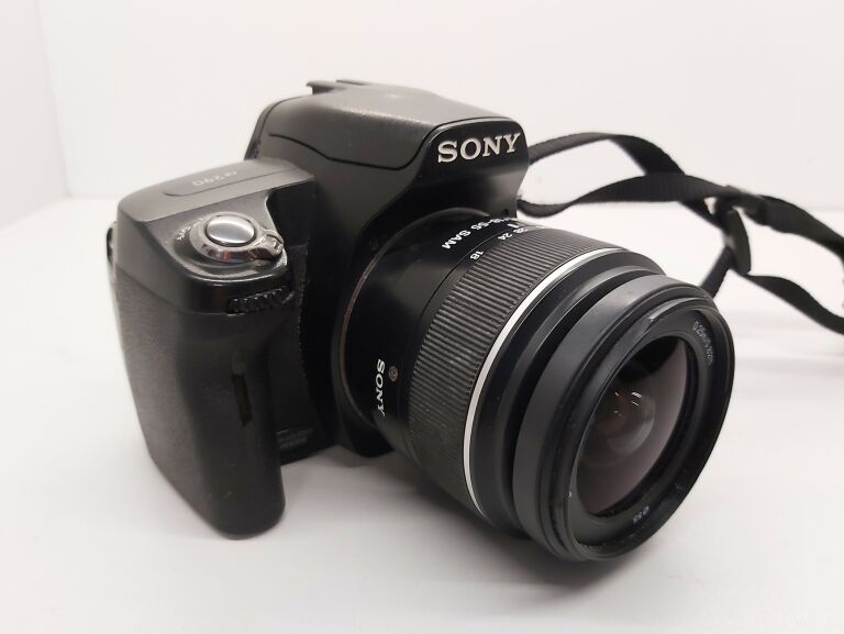 lustrzanka-sony-alfa-290-obiektyw-sony-stan-uzywany