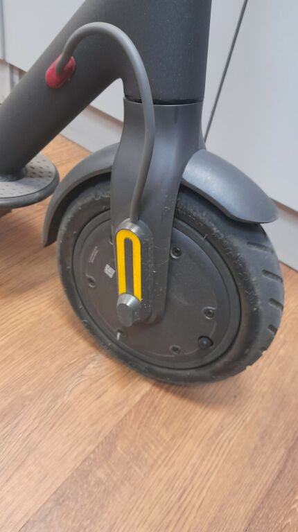 hulajnoga-elektryczna-xiaomi-electric-scooter-m36-marka-xiaomi