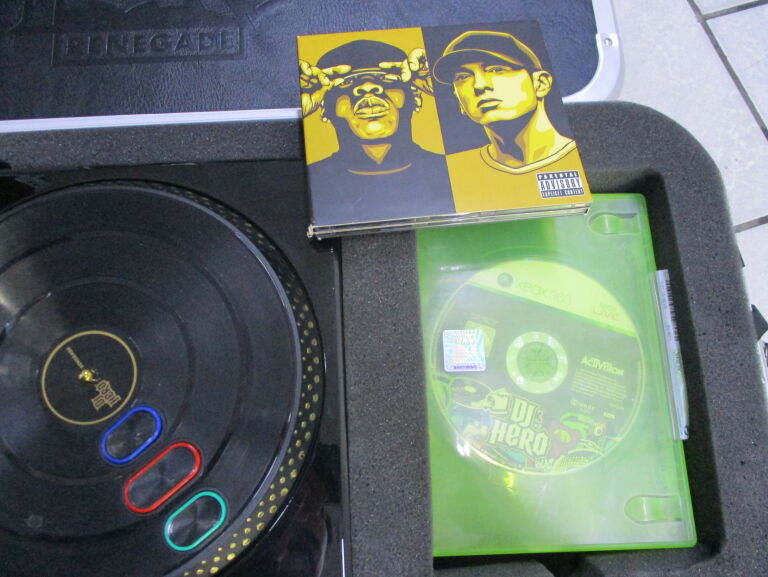 GRA MIKSER DJ HERO RENEGADE JAY-Z EMINEM XBOX 360