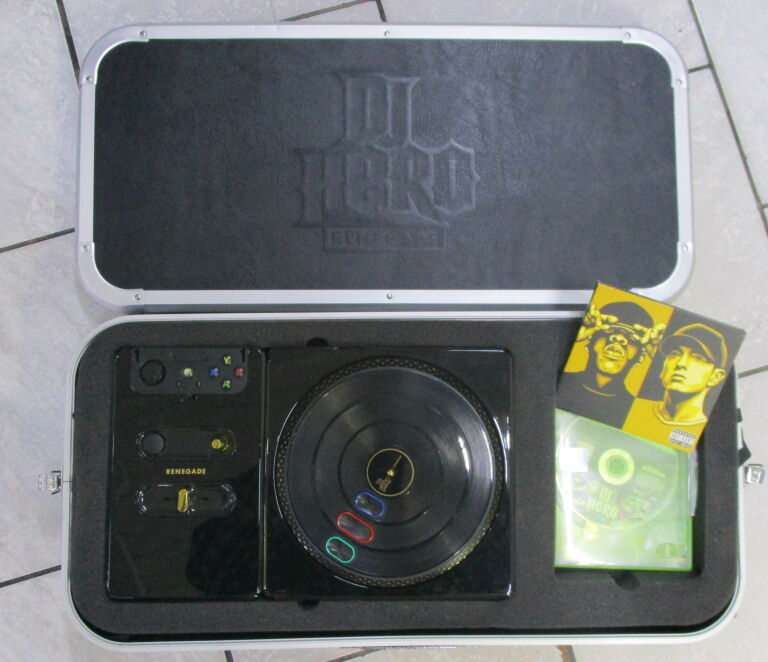 GRA MIKSER DJ HERO RENEGADE JAY-Z EMINEM XBOX 360