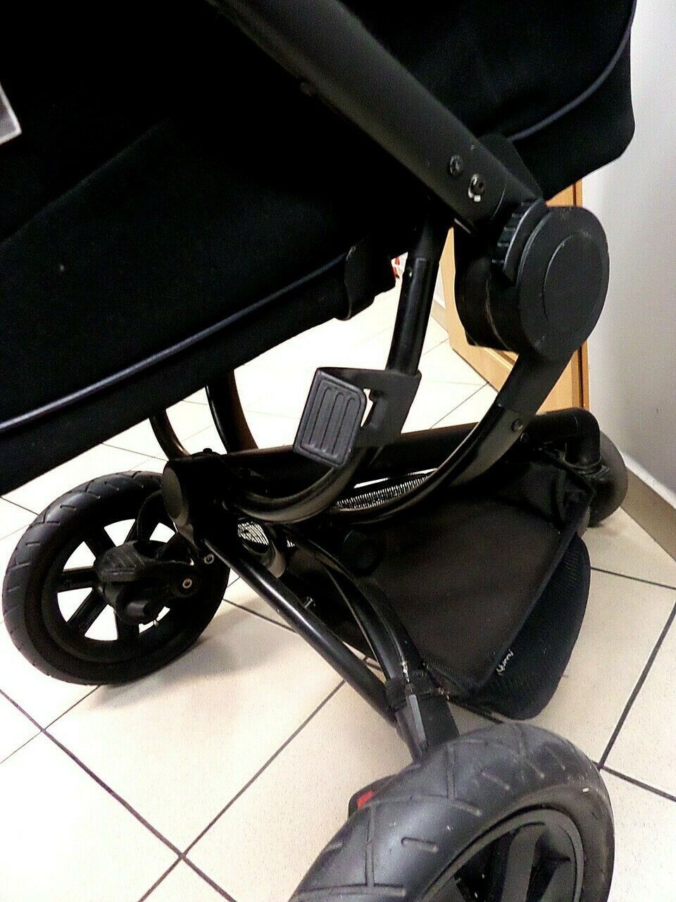 wozek-quinny-buzz-2w1-rocking-black-marka-quinny