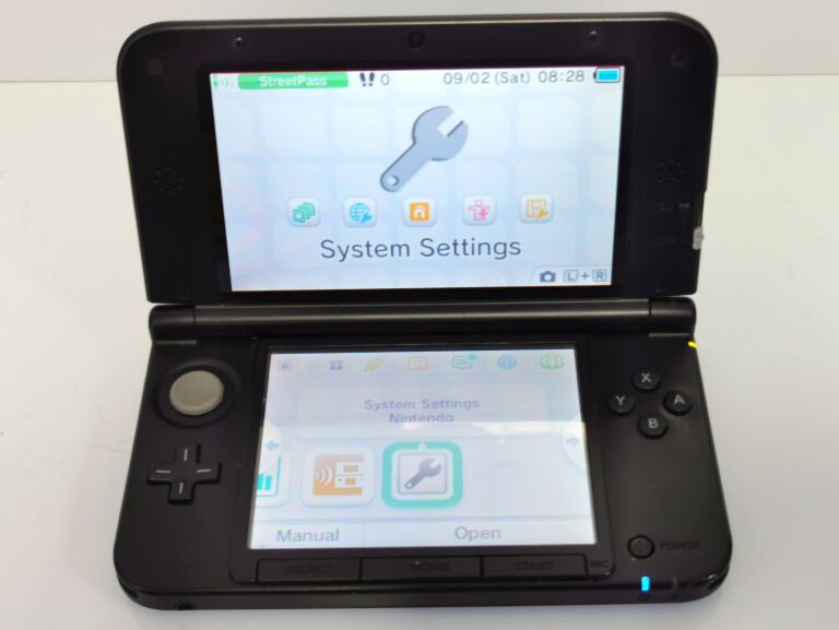 KONSOLA NINTENDO 3DS XL NIEBIESKA + ETUI