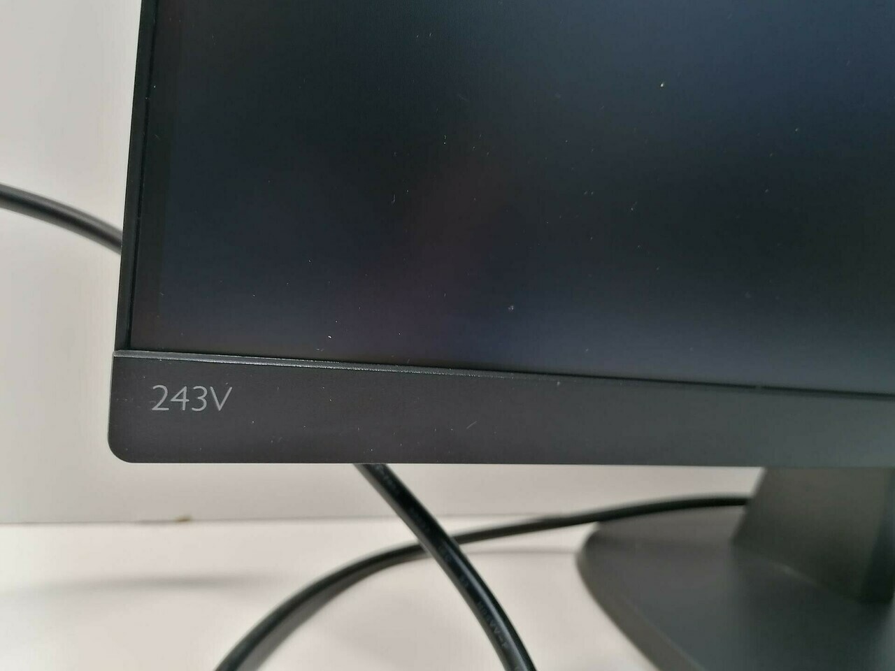 monitor-philips-243v7q-swietny-stan-kod-producenta-0000