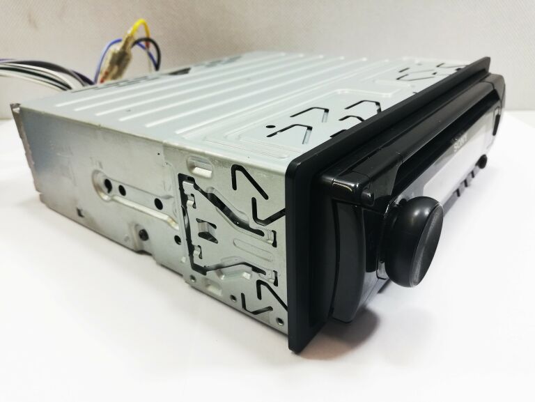 RADIOODTWARZACZ SONY CDX-G1300U RADIO SAMOCHODOWE