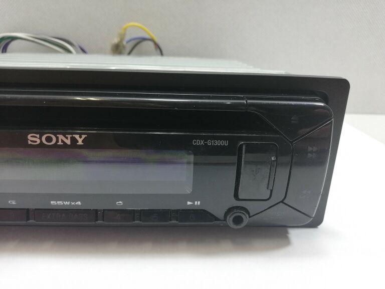 RADIOODTWARZACZ SONY CDX-G1300U RADIO SAMOCHODOWE