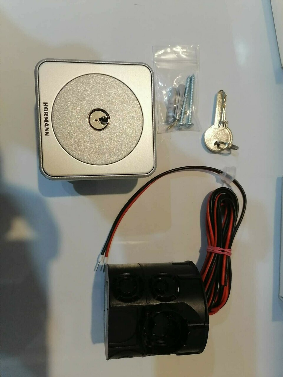 przelacznik-na-klucz-hormann-stup-50-jak-nowy-rodzaj-przelacznik