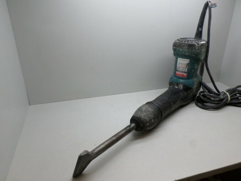 mlot-makita-hm0860c-stan-uzywany