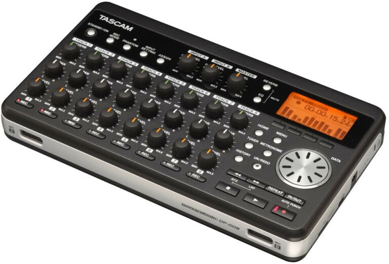 MIXER TASCAM DP-008 POCKETSTUDIO