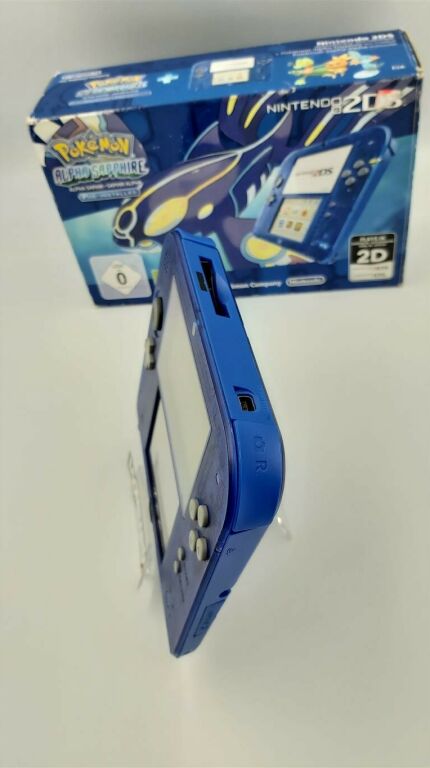 KONSOLA NINTENDO 2DS + POKEMON ULTRA MOON!!