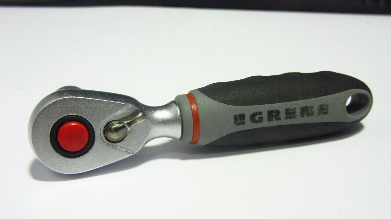 grzechotka-grene-mala-at-warto-stan-uzywany