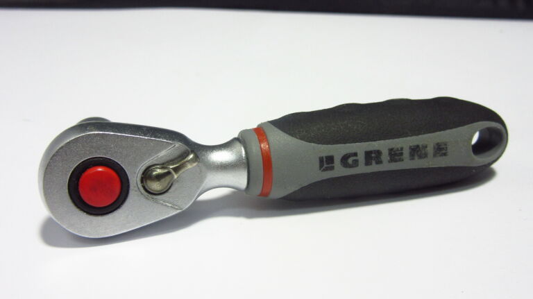 grzechotka-grene-mala-at-warto-stan-uzywany