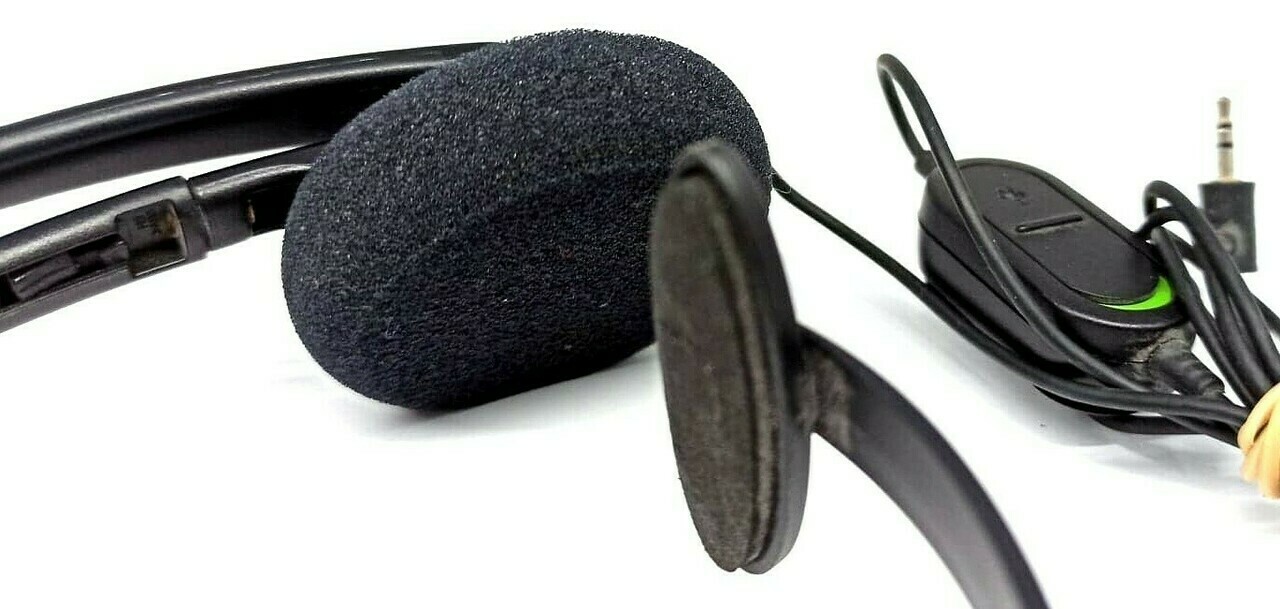 sluchawki-z-mikrofonem-xbox-360-stan-uzywany