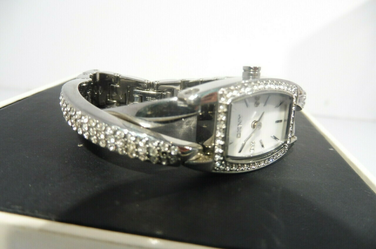 zegarek-dkny-damski-krysztalki-pudelko-szkielko-mineralne