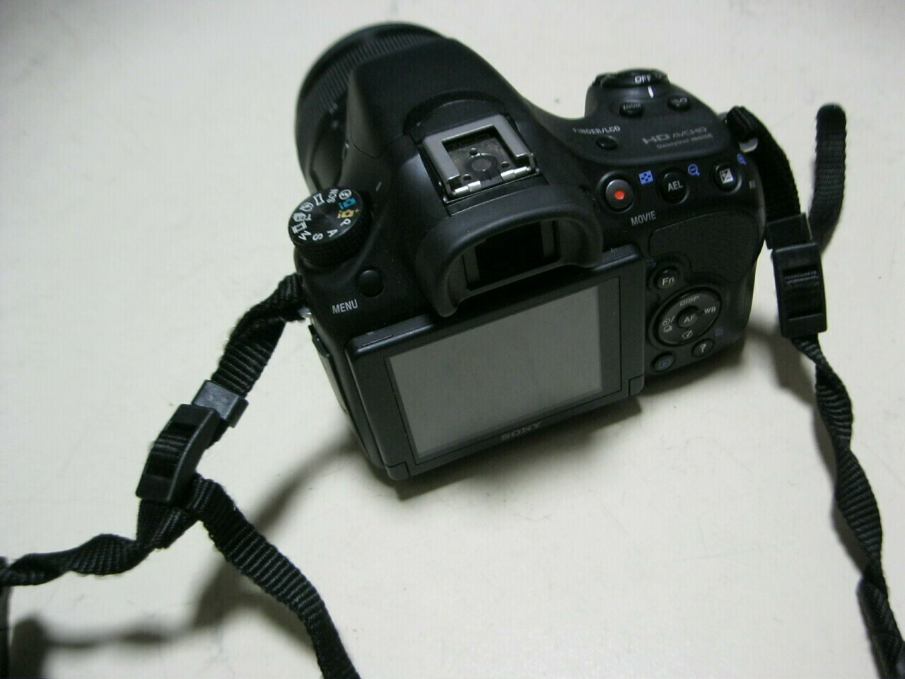 sony-alpha-slt-a58-marka-sony