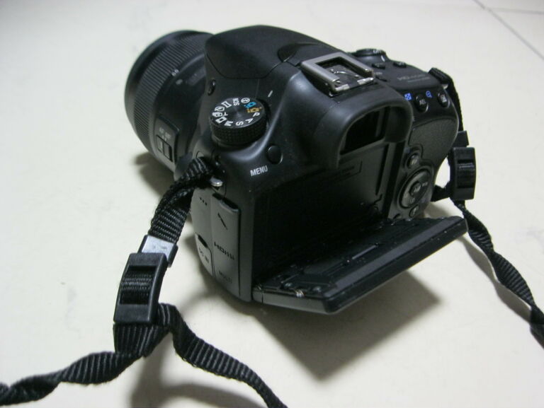 SONY ALPHA SLT-A58