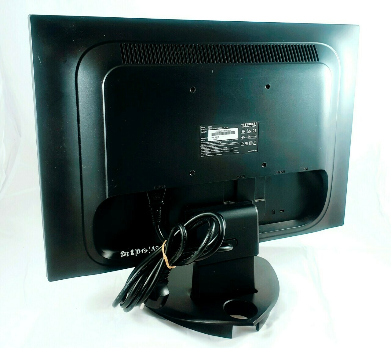 monitor-hyundai-x93wkable-model-x93w