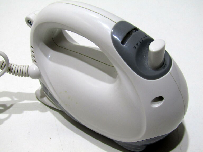 mikser-ricco-z-pudelkiem-opis-model-hm-700