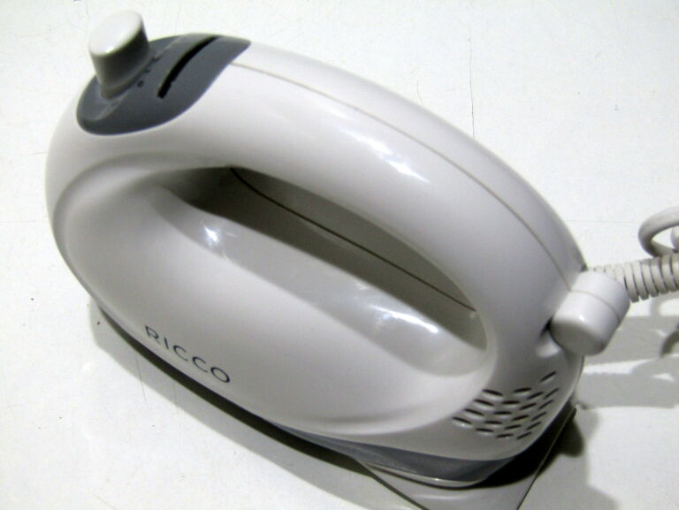 mikser-ricco-z-pudelkiem-opis-stan-uzywany