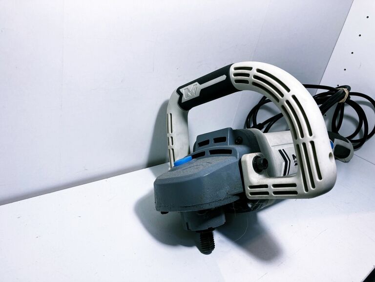 szlifierko-polerka-macallister-mssp1200-1200w-rodzaj-zasilania-sieciowa