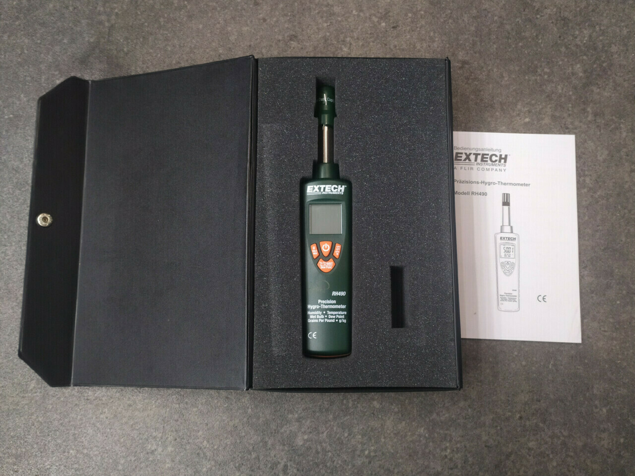 termohigrometr-extech-instruments-rh490-stan-11323-2