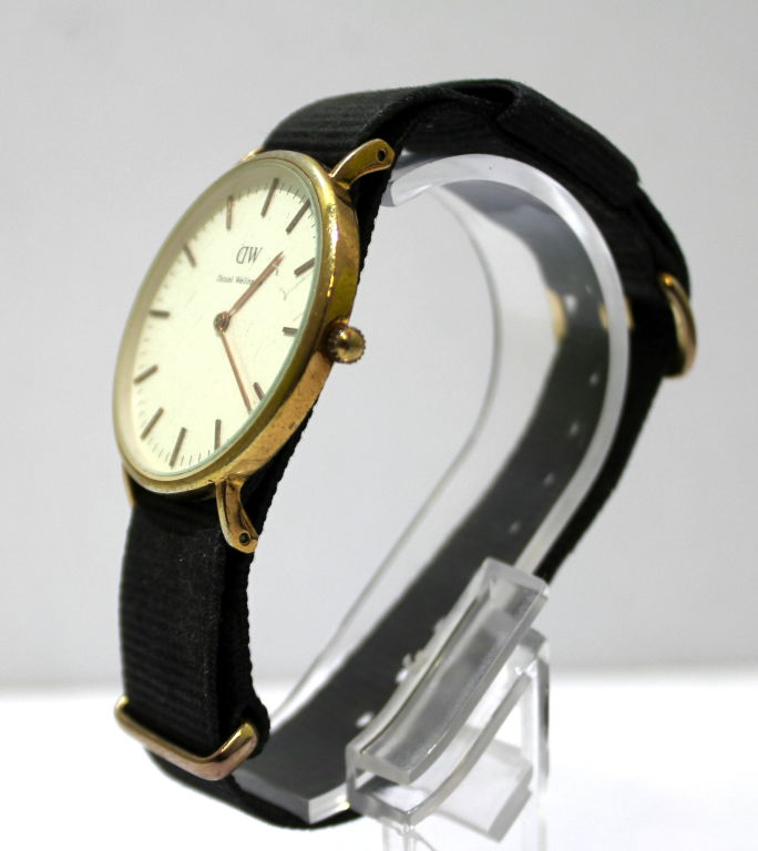 DANIEL WELLINGTON CLASSIC B36R2 CZARNY PASEK