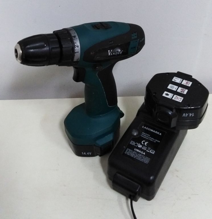 wiertarko-wkretarka-vander-14v-acd725-kpl-opis-napiecie-v-144-v