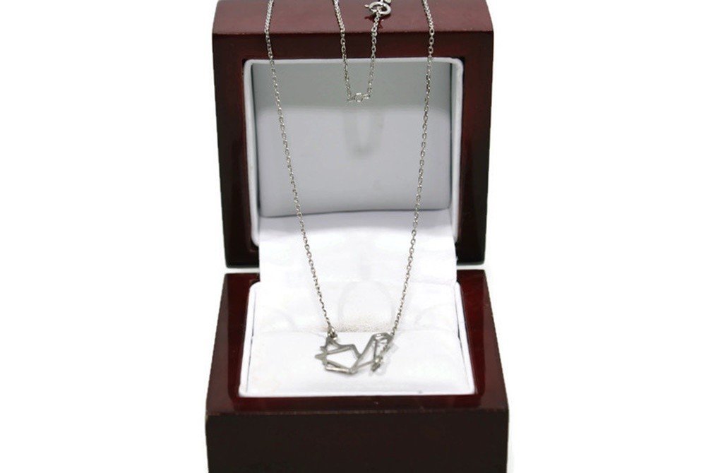 sliczny-srebrny-naszyjnik-celebrytka-p925-13g-stan-nowy