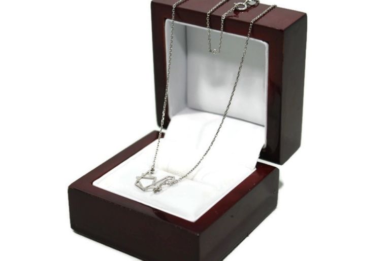 sliczny-srebrny-naszyjnik-celebrytka-p925-13g-rodzaj-wyrob-jubilerski