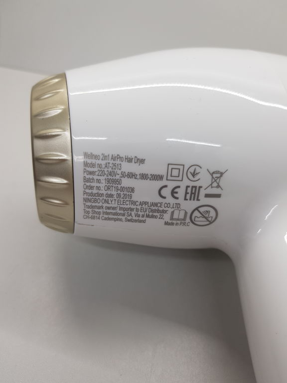 suszarka-wellneo-2w1-2000w-liczba-zakresow-temperatury-3