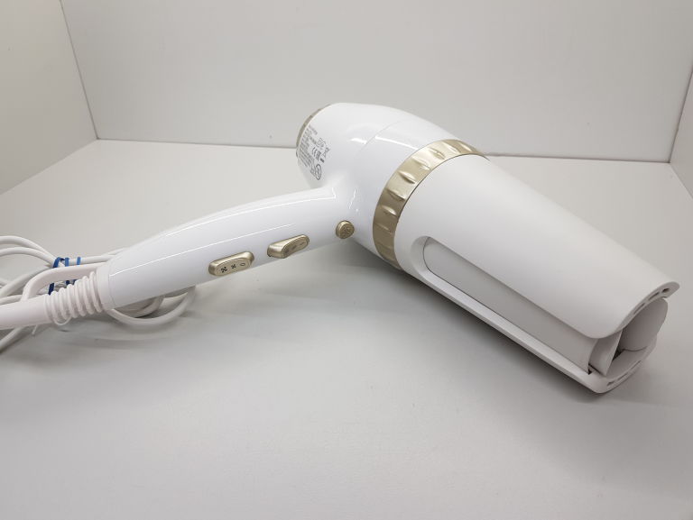 suszarka-wellneo-2w1-2000w-funkcje-jonizacja