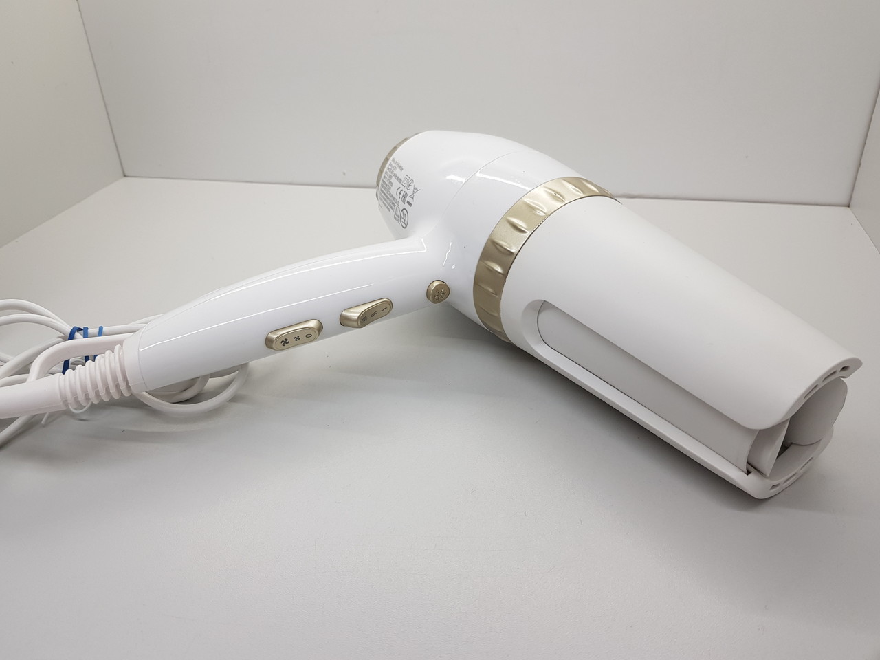 suszarka-wellneo-2w1-2000w-funkcje-jonizacja