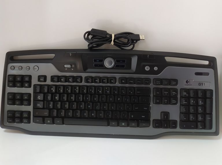 klawiatura-gamingowa-logitech-g11-rojna-35-lodz