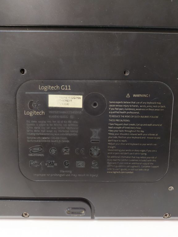 klawiatura-gamingowa-logitech-g11-marka-logitech